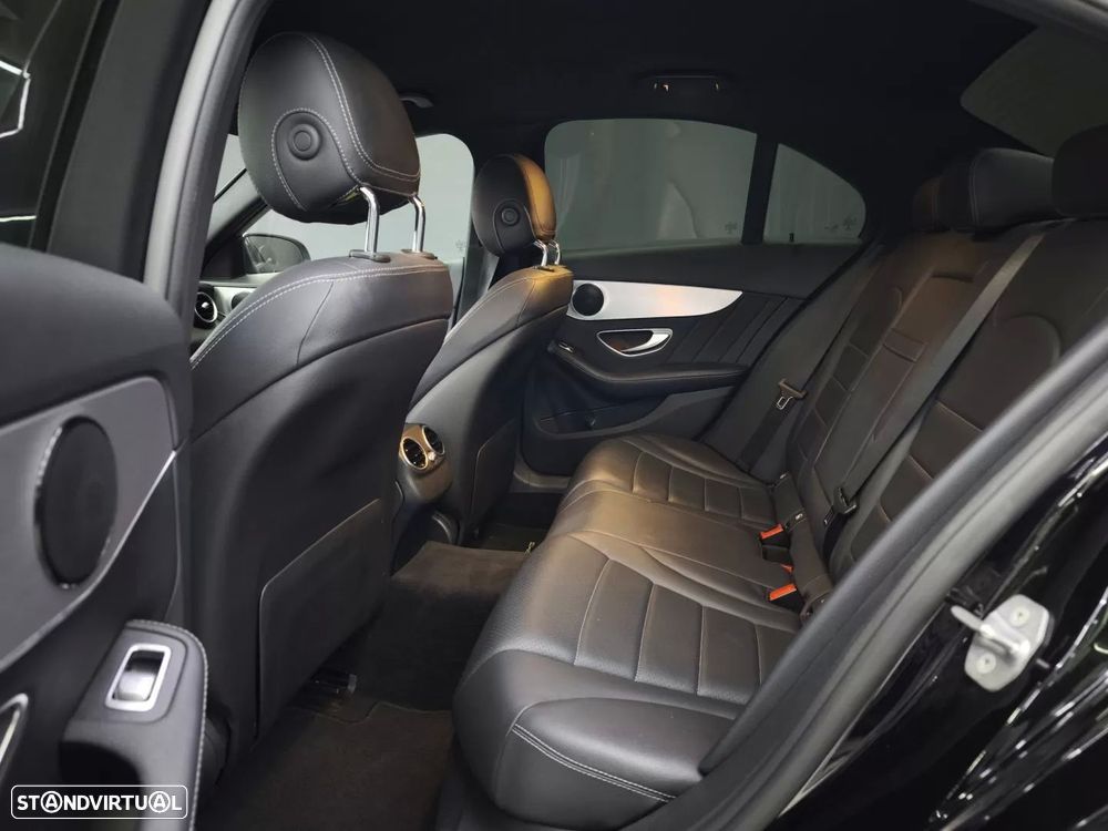 Mercedes-Benz C 220 d AMG Line - 42