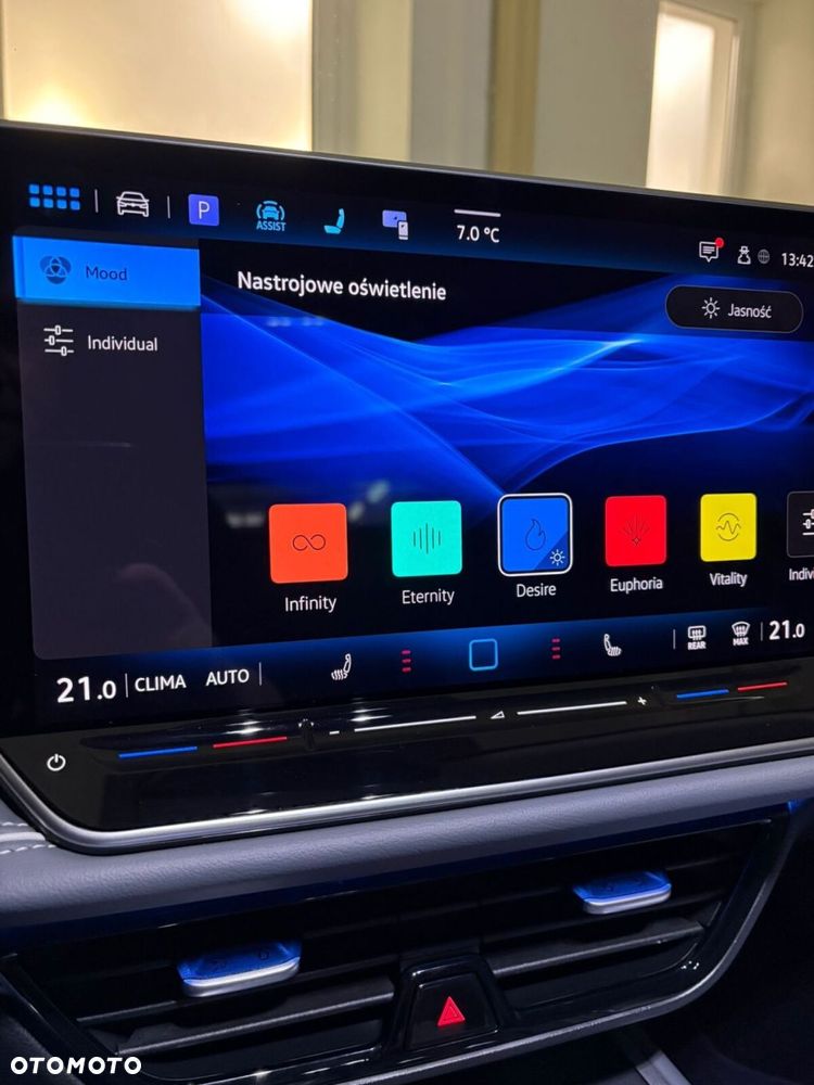 Volkswagen Passat Variant 2.0 TDI EVO Business DSG - 28