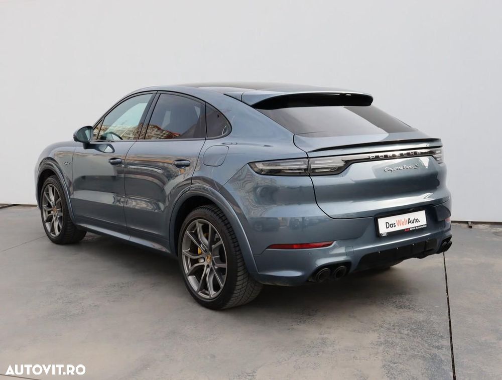 Porsche Cayenne Coupe - 6