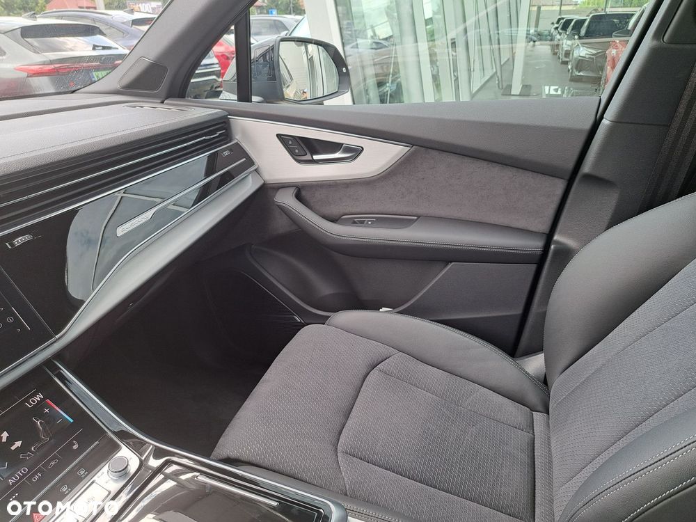Audi Q7 - 28