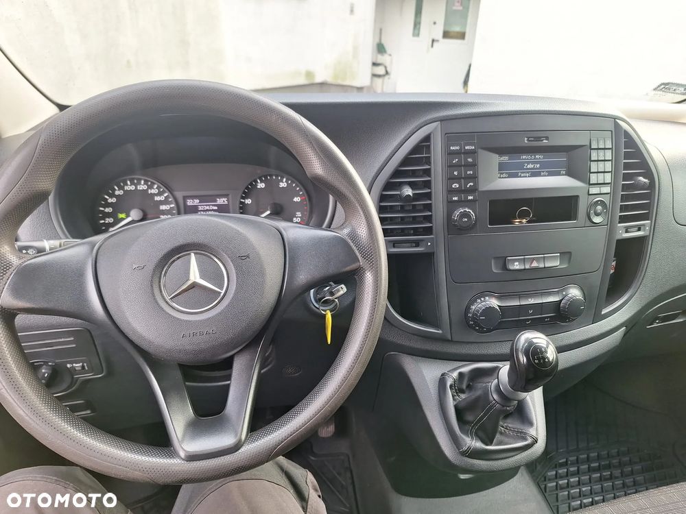 Mercedes-Benz Vito Mixto 447.703 - 15