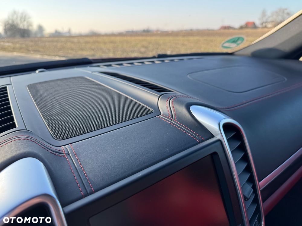 Porsche Cayenne S Tiptronic S - 34