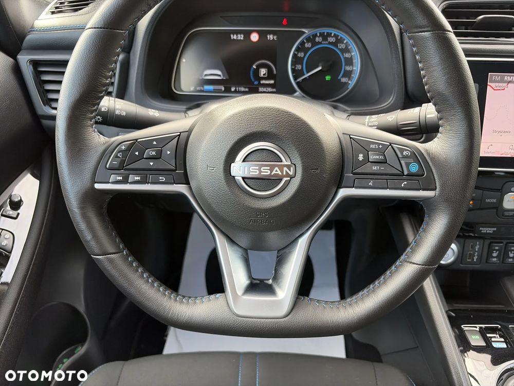 Nissan Leaf 40kWh N-Connecta - 22