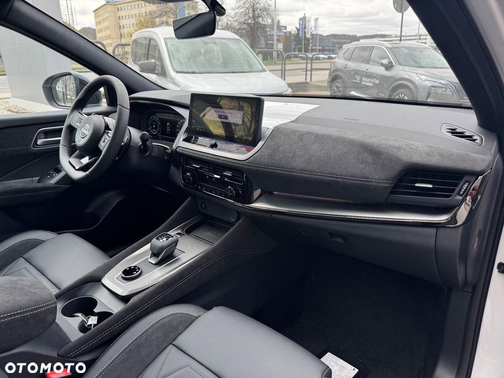 Nissan Qashqai 1.3 DIG-T MHEV 4x4 N-Design Xtronic - 11