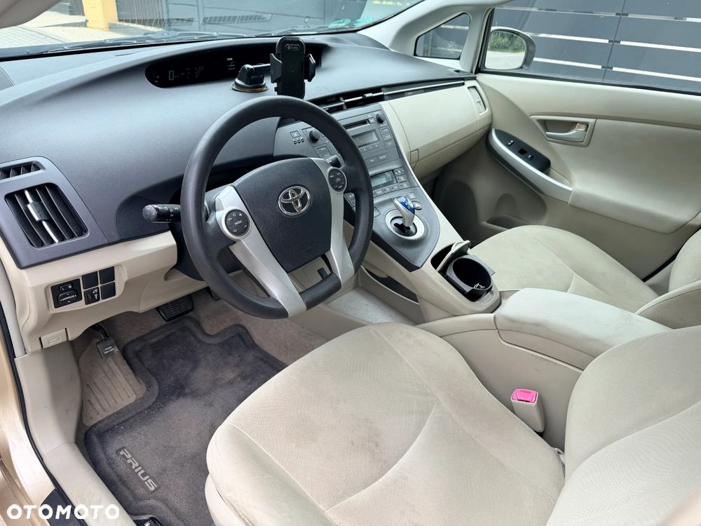Toyota Prius 1.5 VVT-i Sol - 7