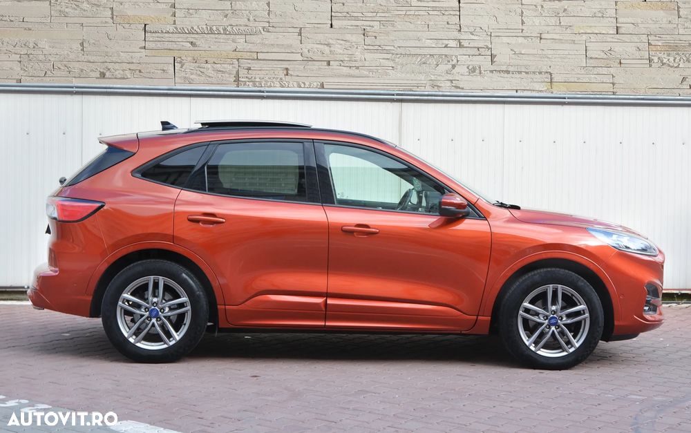 Ford Kuga 2.0 EcoBlue A8 AWD ST Line X - 24