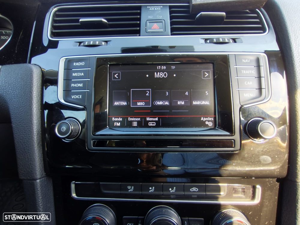 VW Golf 2.0 TDI Highline - 4
