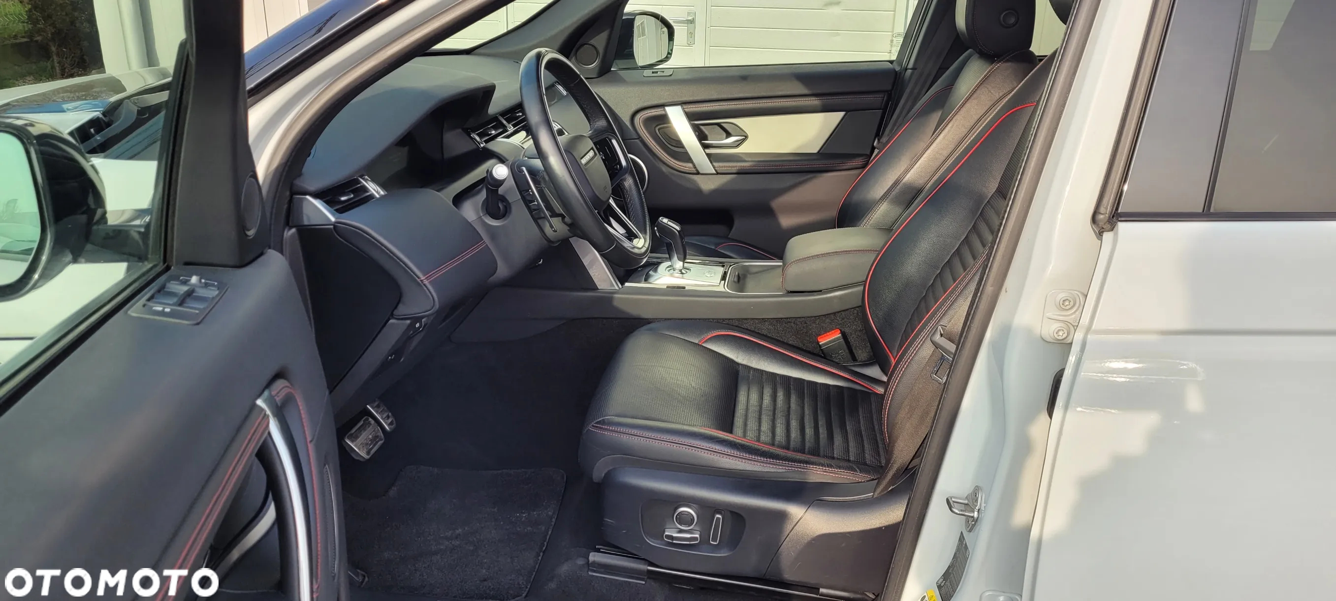 Land Rover Discovery Sport D200 Dynamic SE - 30
