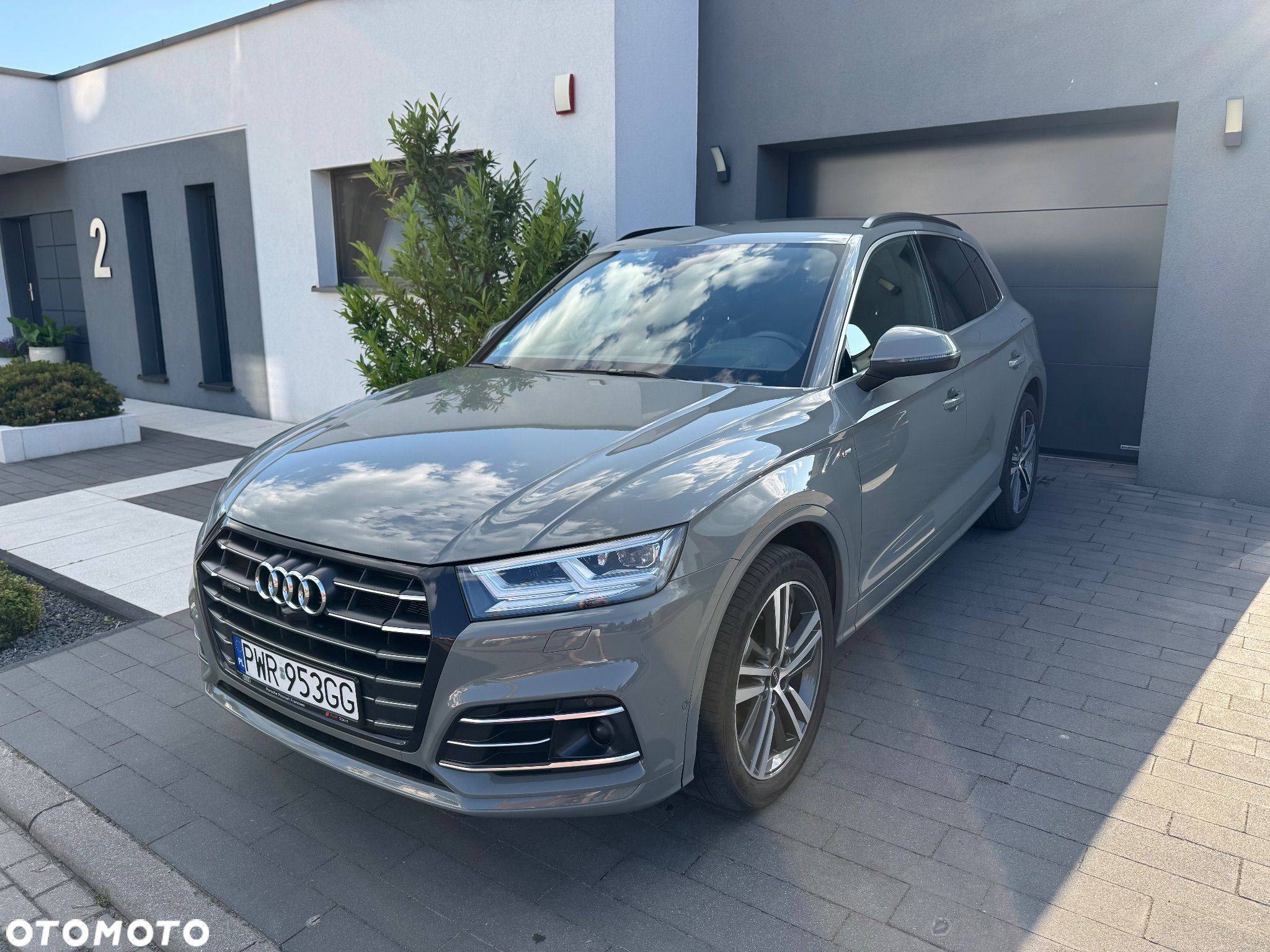 Audi Q5 55 TFSI e Quattro S tronic - 1