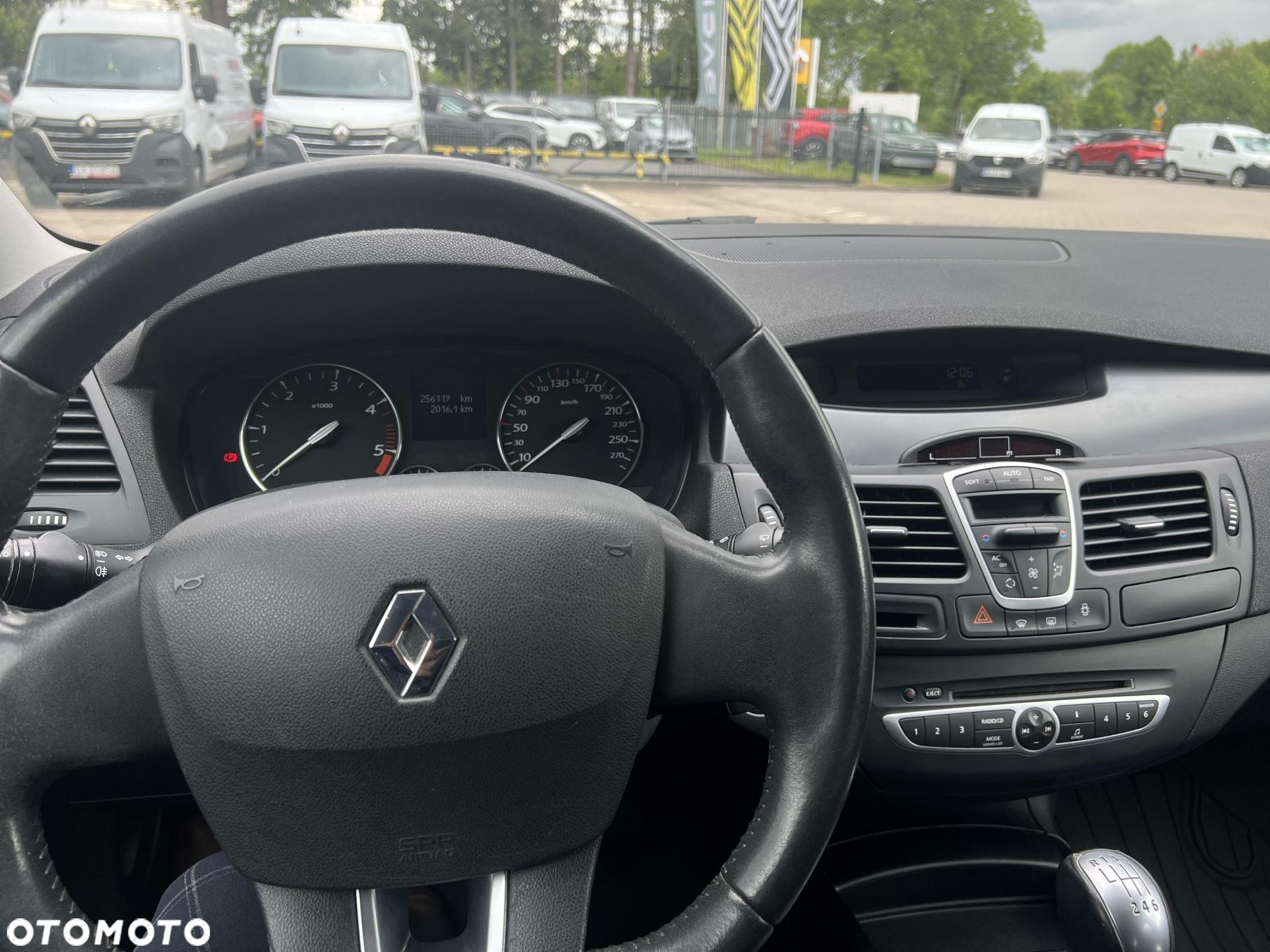 Renault Laguna 1.5 dCi Expression - 13