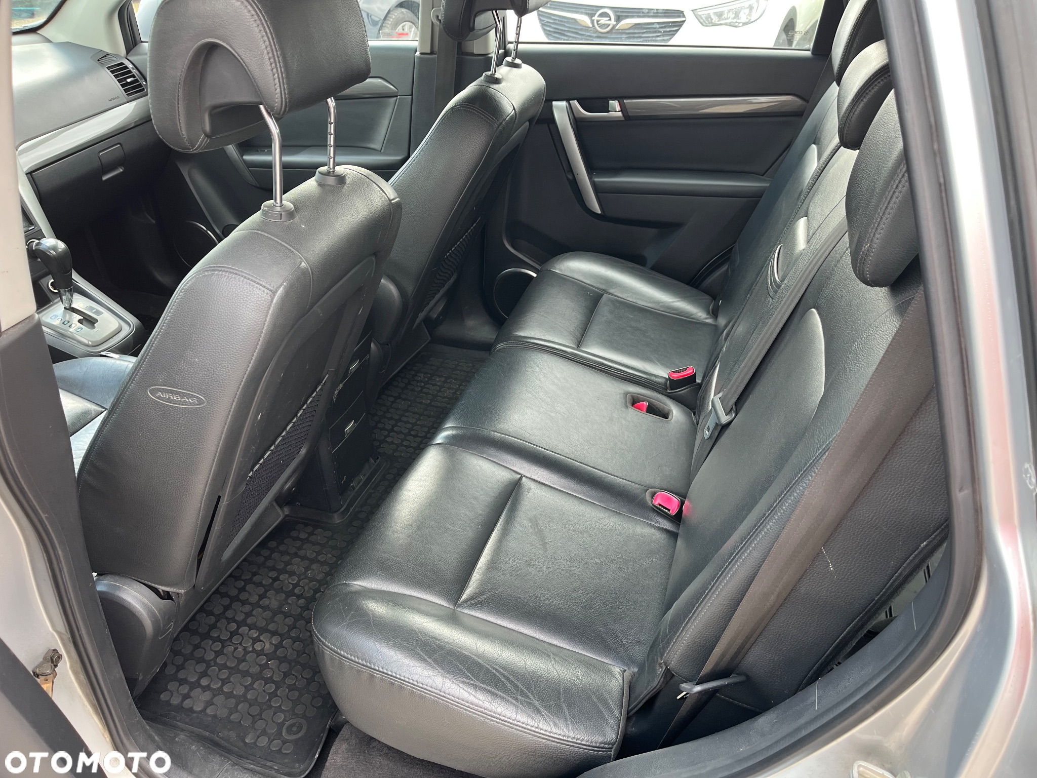 Chevrolet Captiva 3.2 LT high - 21