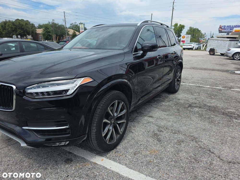 Volvo XC 90 - 1