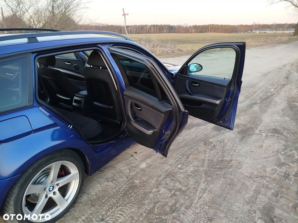 BMW Seria 3 - 18