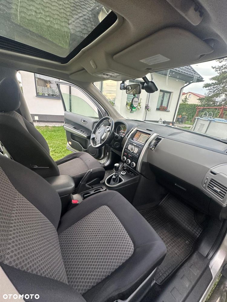 Nissan X-Trail 2.0 dCi 4x4 DPF SE - 10