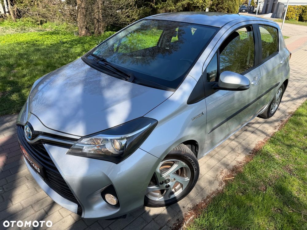 Toyota Yaris - 25