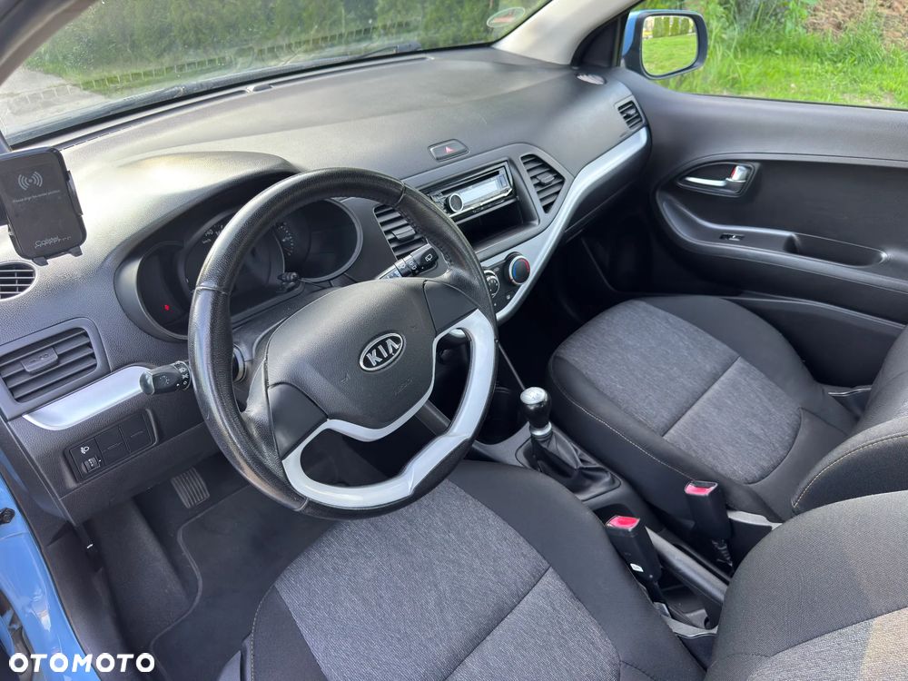 Kia Picanto 1.0 L - 5