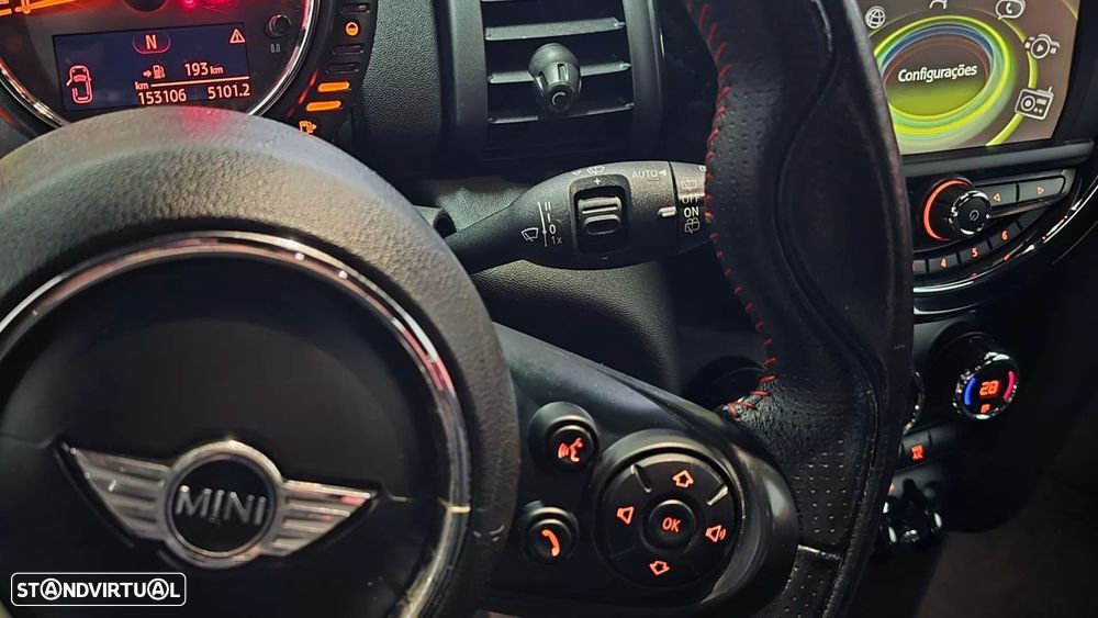 MINI 5 Portas One D - 23