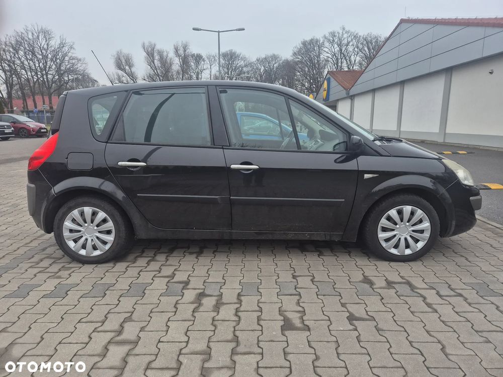 Renault Scenic 1.9 dCi FAP Privilege - 4