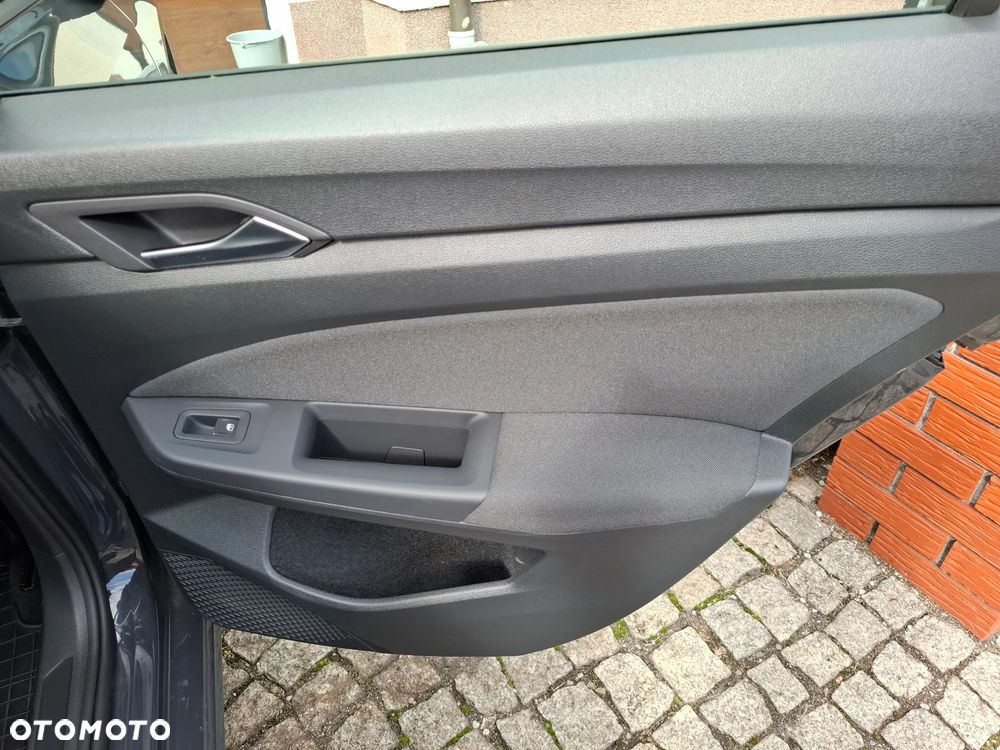 Volkswagen Golf 1.5 TSI EVO Life - 31