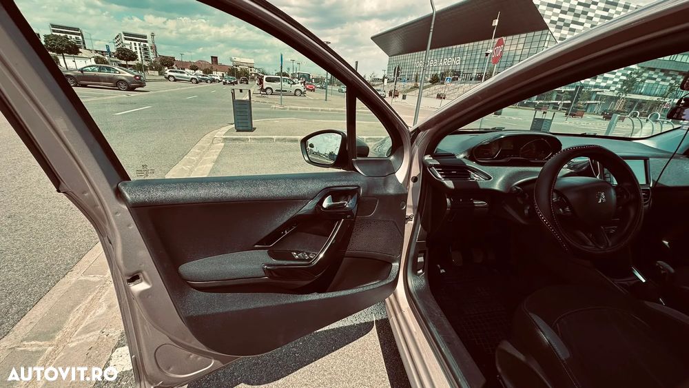 Peugeot 208 1.2 VTi Active - 9
