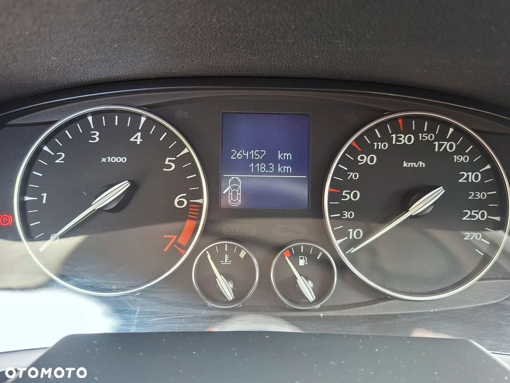 Renault Laguna 2.0 16V 140 Sportway - 25