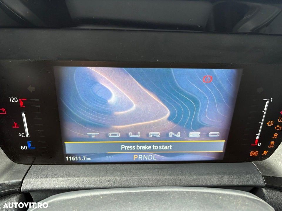 Ford Tourneo Courier - 12