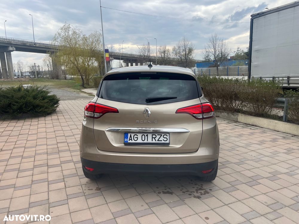 Renault Scenic - 8