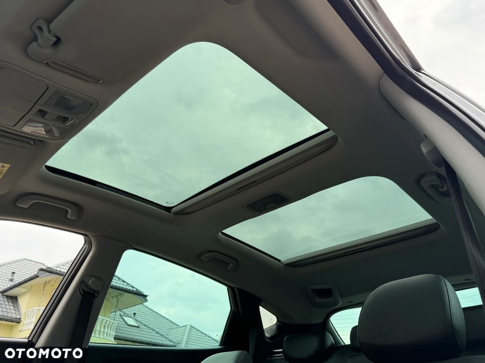 Hyundai ix35 1.7 CRDi Premium 2WD - 32