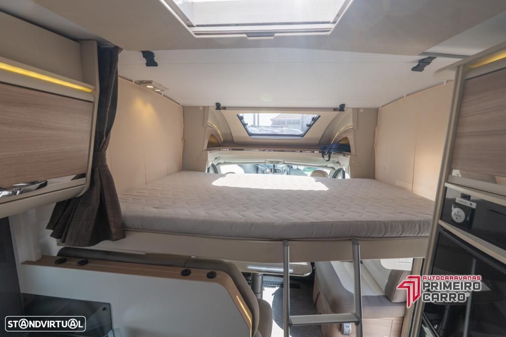 Adria Matrix 670 SBC 50 anos 5 lugares - 3