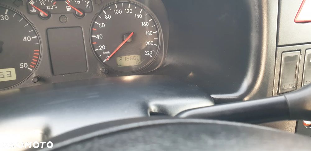 Volkswagen T 4 DOKA - 9