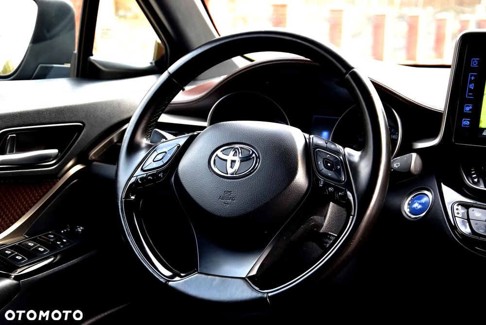 Toyota C-HR 1.8 Hybrid Prestige - 17