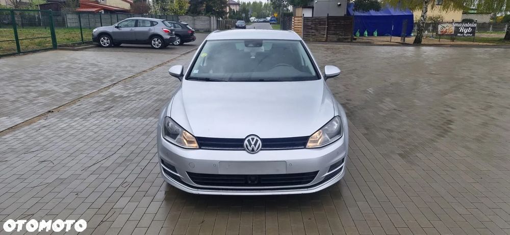 Volkswagen Golf 1.6 TDI DPF Highline - 1
