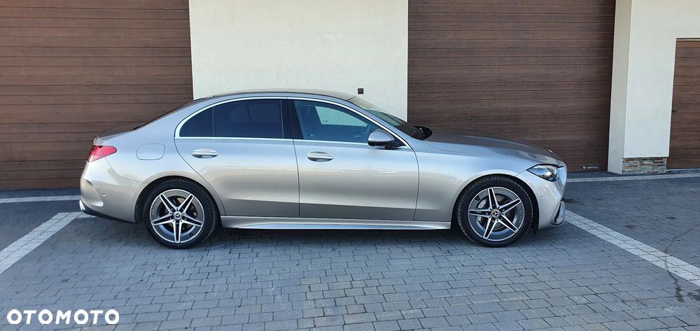 Mercedes-Benz Klasa C 200 mHEV 4-Matic AMG - 5