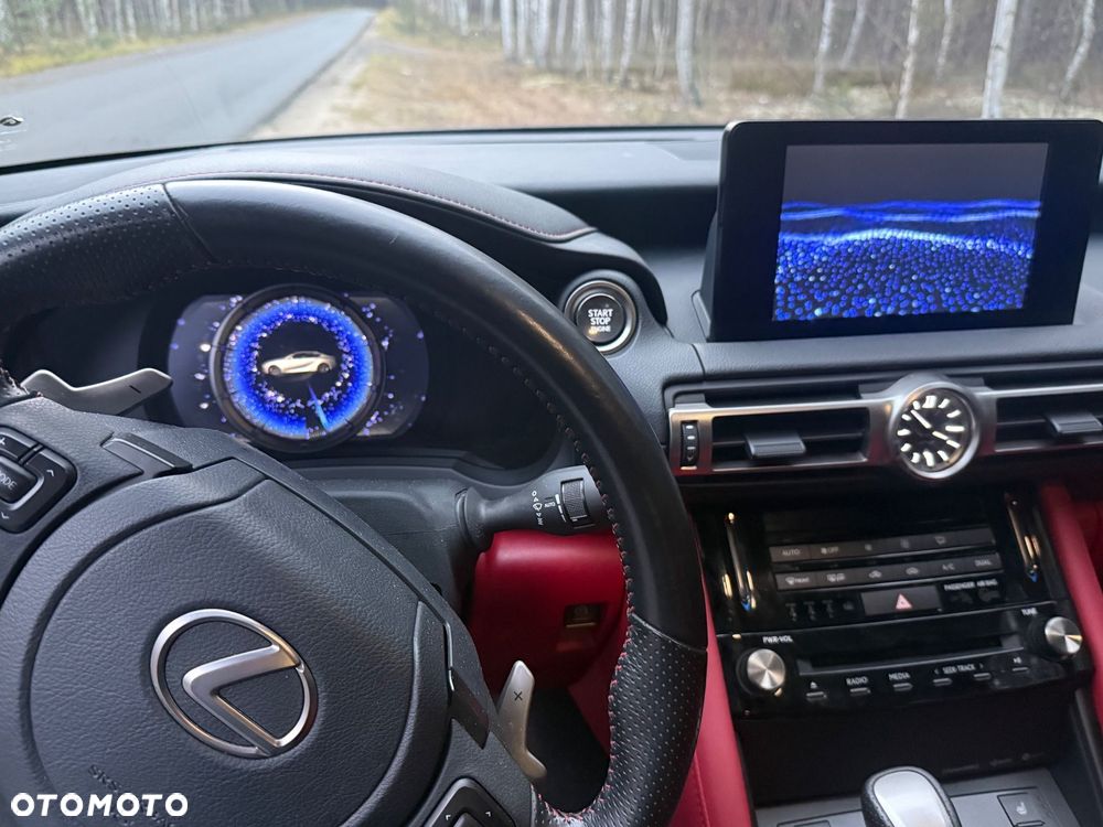 Lexus IS 200t / 300 F Sport - 15