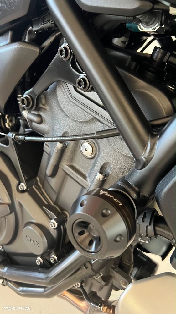 Yamaha MT-07 - 7