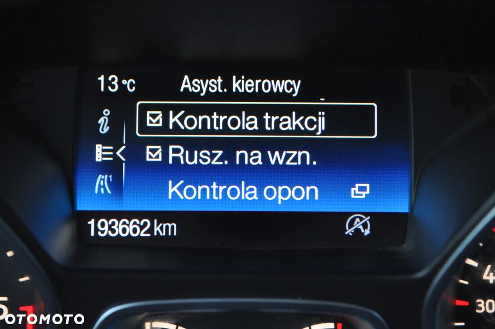 Ford Kuga 2.0 TDCi 2x4 Titanium - 18