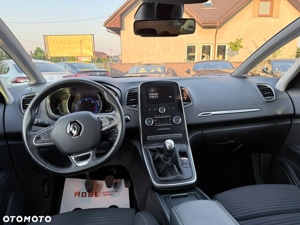 Renault Scenic - 23