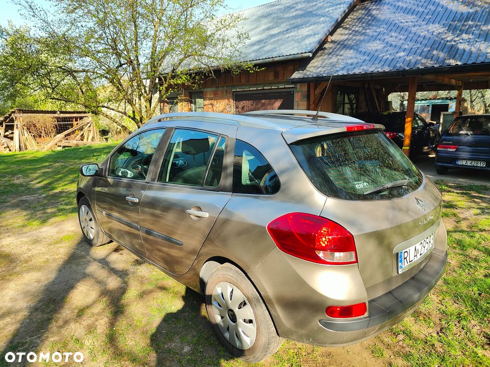 Renault Clio - 4