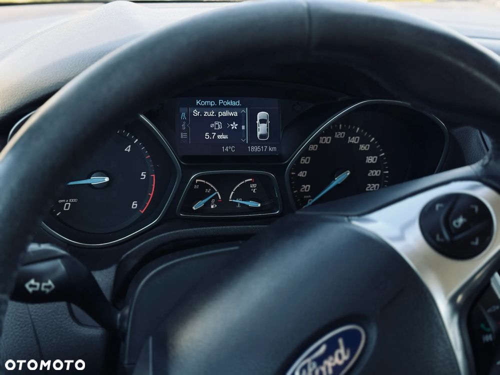 Ford Focus 1.6 TDCi DPF Titanium - 29
