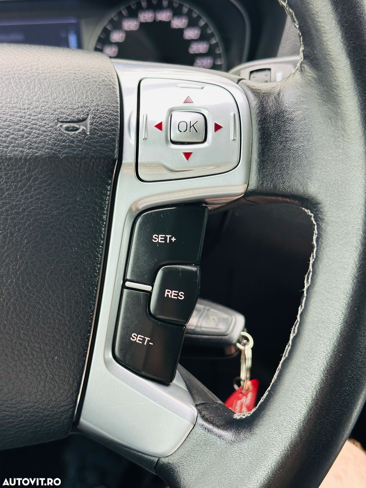 Ford S-Max - 38