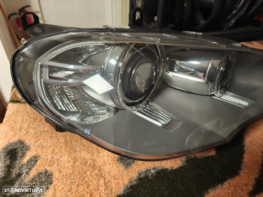 Conjunto de faróis bi-xenon direcional BMW X5 E70 lci - 5