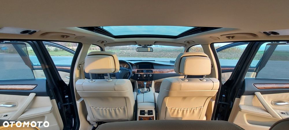 BMW Seria 5 530d Edition Exclusive - 17