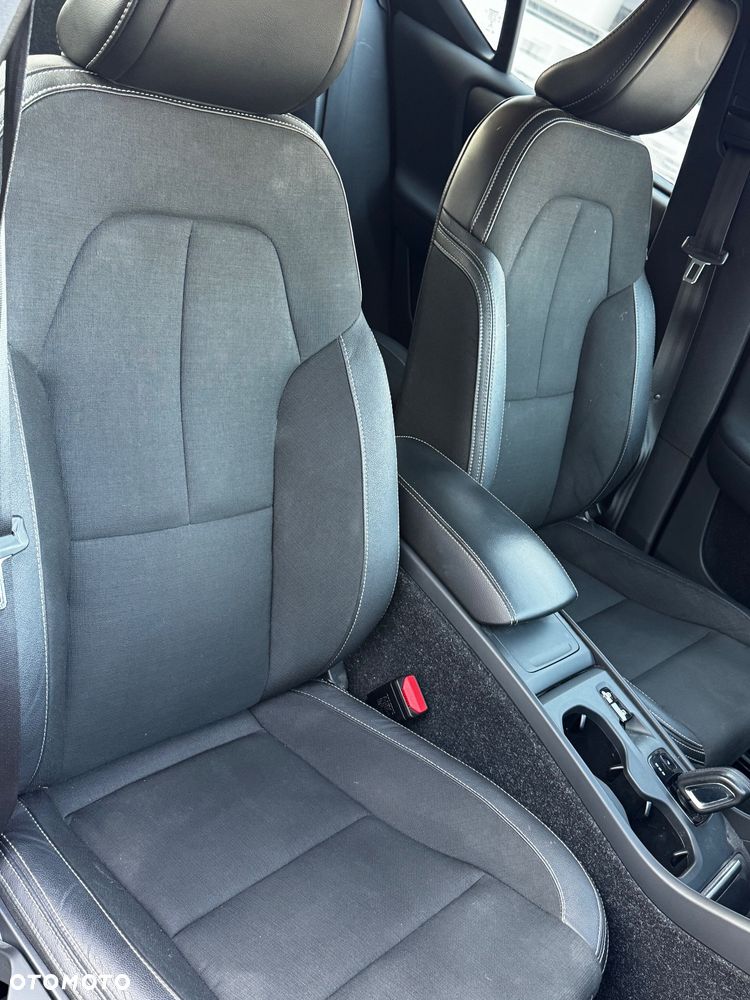 Volvo XC 40 D3 Momentum Pro - 17