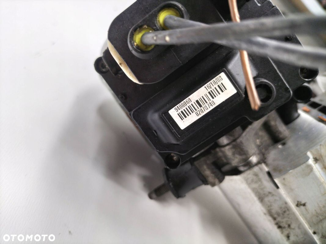 POMPA ZAWIESZENIA CITROEN C5 III 9400060 9636715980 - 2