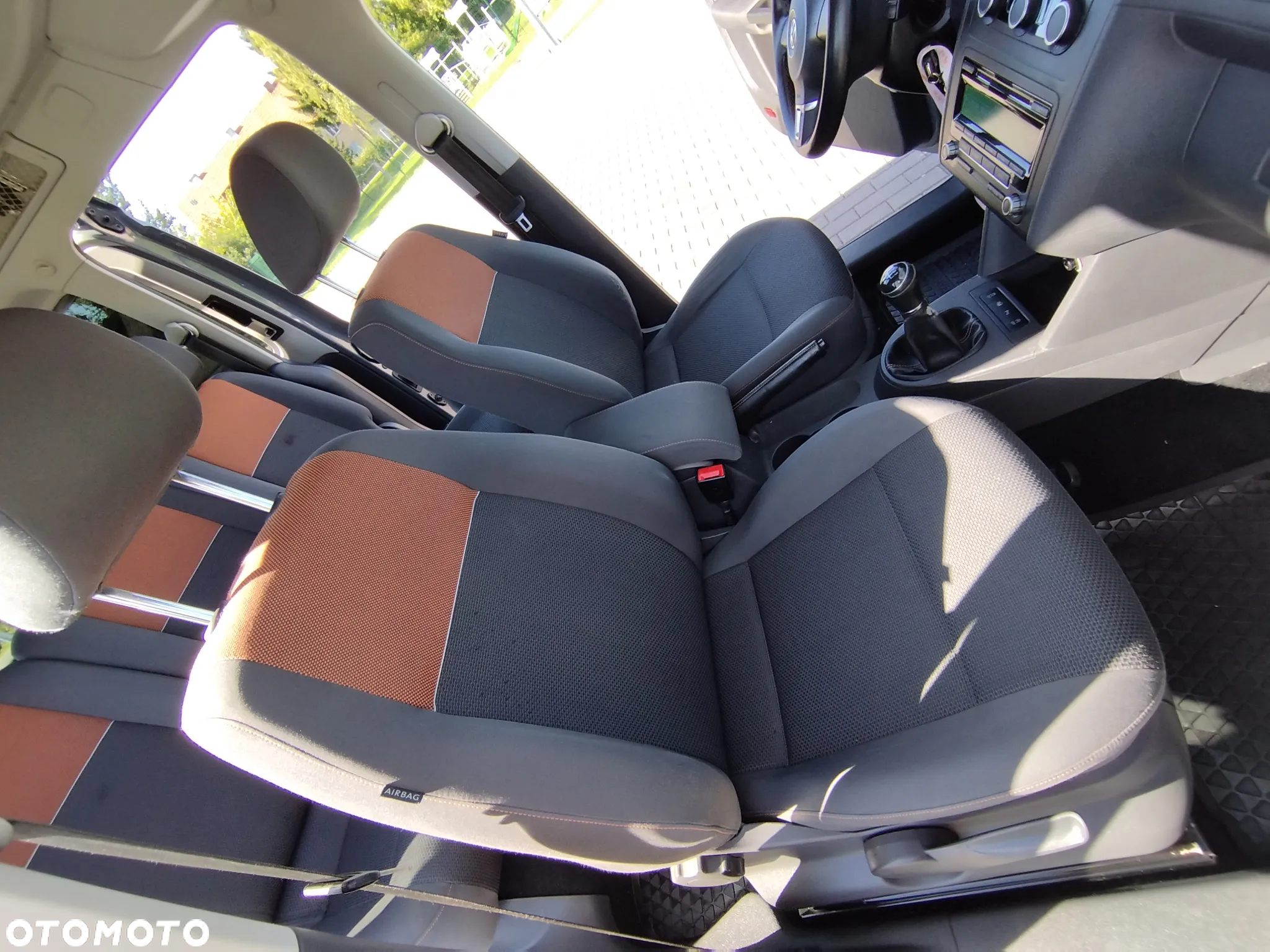 Volkswagen Caddy 1.6 TDI Highline - 9