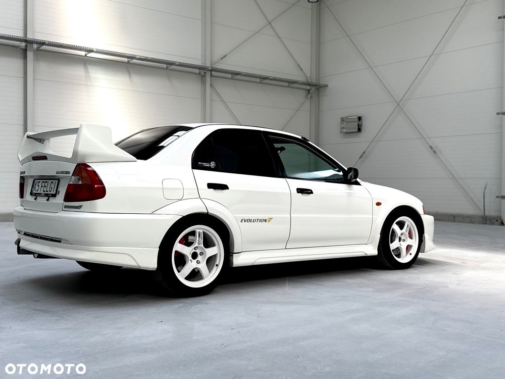 Mitsubishi Lancer - 9