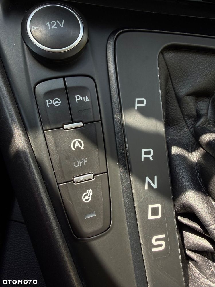 Ford Focus 2.0 EcoBlue STart-Stopp-System ACTIVE - 24