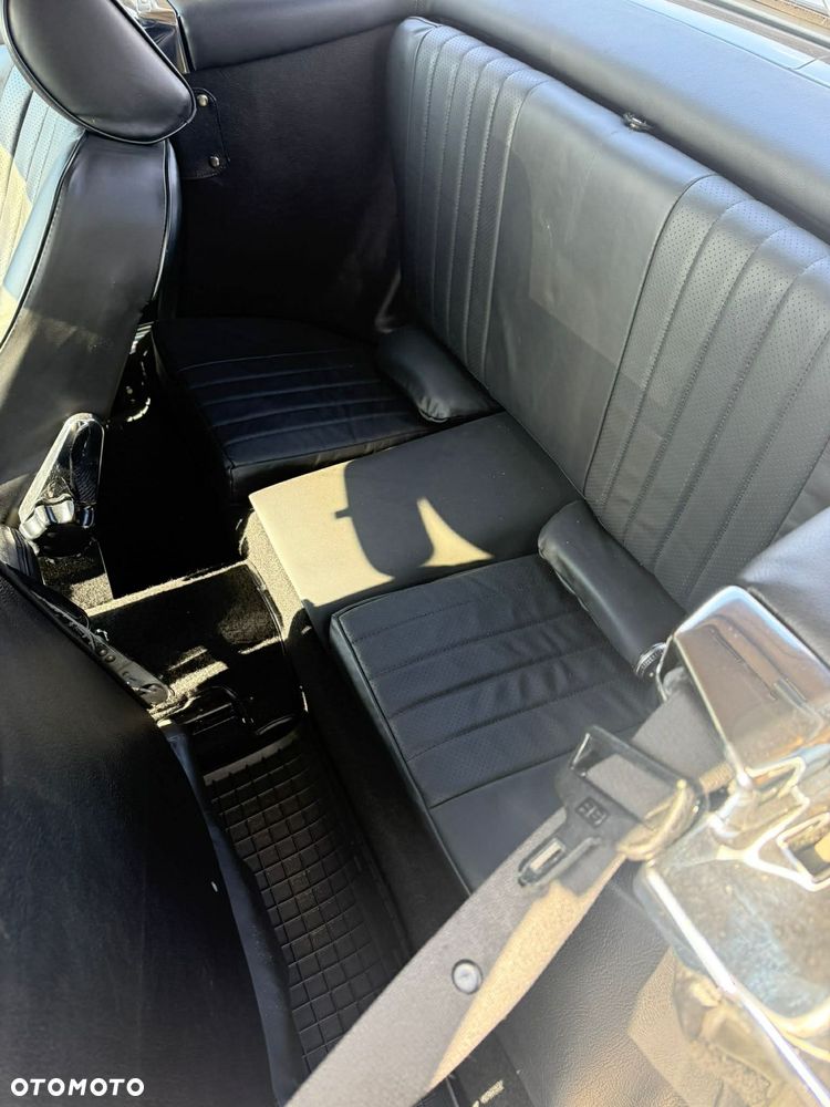 Mercedes-Benz SL - 13