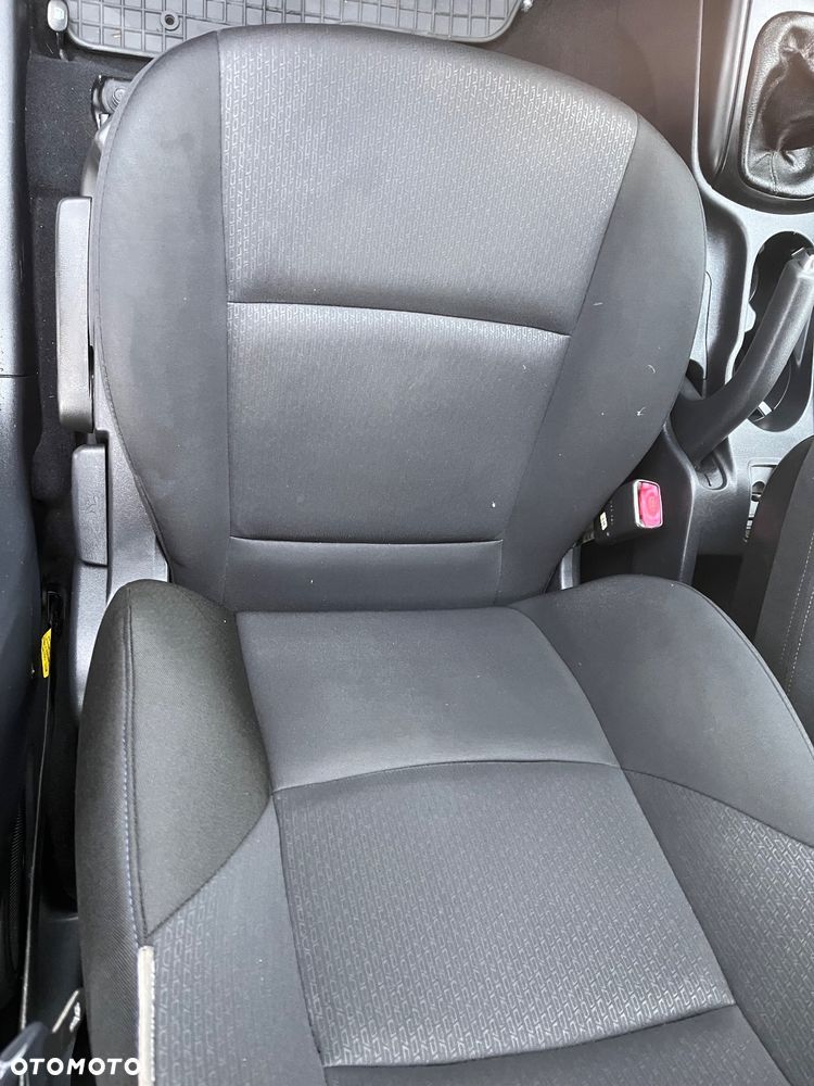 Hyundai i30 1.4 Blue Classic - 13