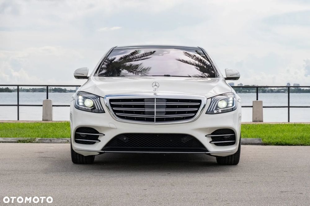 Mercedes-Benz Klasa S 560 9G-TRONIC - 30